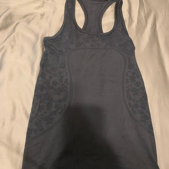 Lululemon Swifty Tech Tank Top Size 6 - Picture 2 of 2